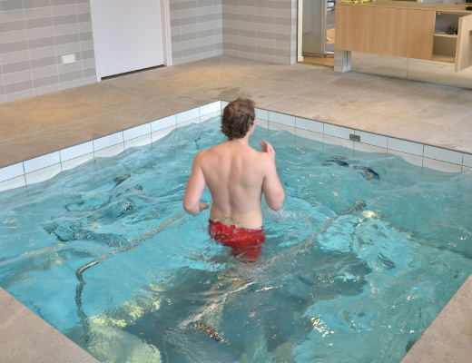 Underwater treadmill